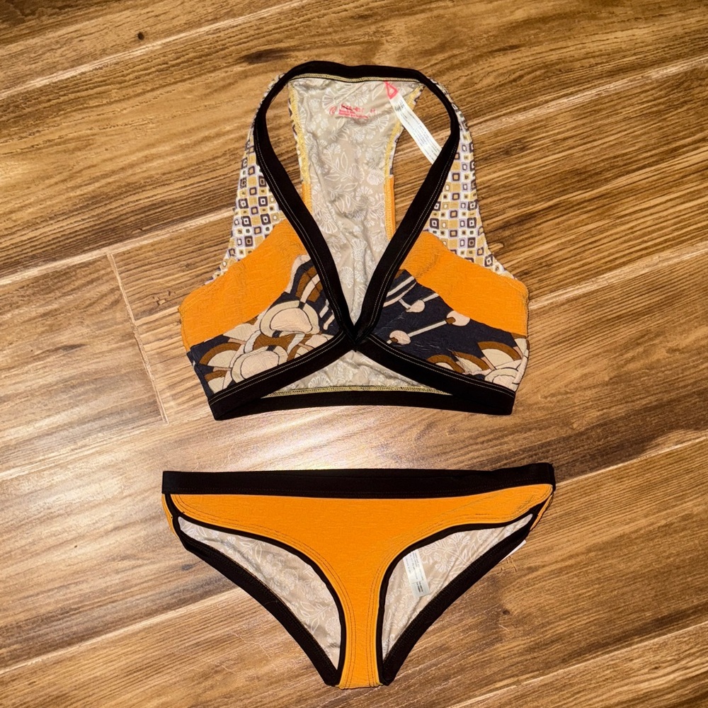 FP Beach / FREE PEOPLE BEACH BIKINI